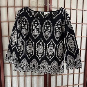 GAP Black Peasant Blouse White Embroidered Top PTP 20 inches